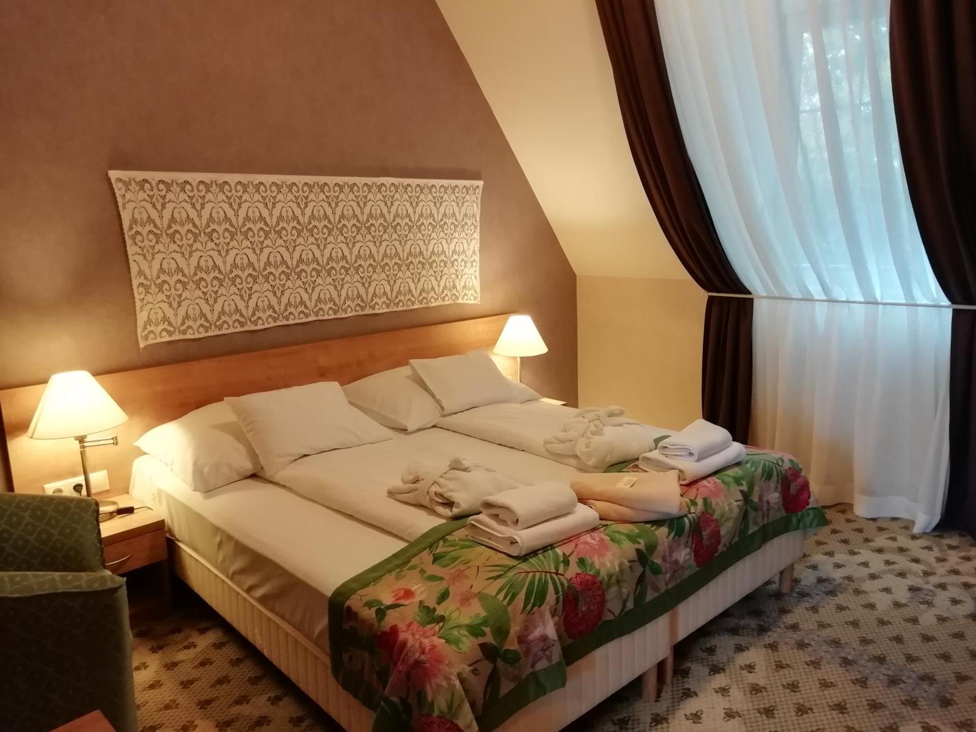 Hotel Batthyany Kuria Zalacsány Zewnętrze zdjęcie